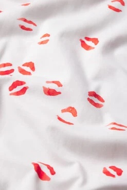 Lake Pima Long-Long Set In Kisses -Lake Shop LAKE ValentinesDay2023 Closeup Pima Kisses Final 2 a0c2810f 299d 40f4 91f7 b9cdedcb657e