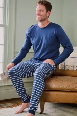 Lake Men's Pima Pocket Long-Long Set In Navy Breton Stripe -Lake Shop LAKE Webcrop Fall23 Lifestyle MensPocketPimaLL NavyBretonStripe 0210 ff11fcec a9c8 4b5f adc3 5ebea11dcd23