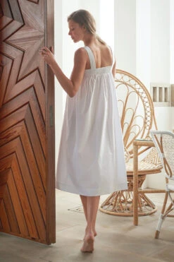 Lake Poplin Caroline Nightgown In White -Lake Shop LAKE Webcrop White PoplinNG Summer23 2389