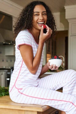 Lake Pima Short-Long Set In Rose -Lake Shop LAKE Website WebCrop Holiday22 10780