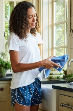 Lake Boxer In Midnight Star 8 Lake Boxer In Midnight Star -Lake Shop LAKE Website WebCrop Holiday22 11661