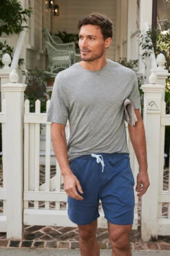 Lake Men's Pima Curved Hem Shorts In Navy -Lake Shop LAKE Website WebCrop MensShortSleeveBambooTee HeatherGray MensPimaCurvedHemShorts Navy Final 0224